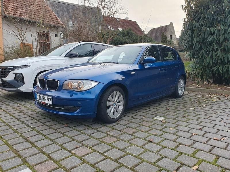 Gebraucht BMW 116 Sport Line 122 PS (89 kW) 2008 Blau Kleinwagen