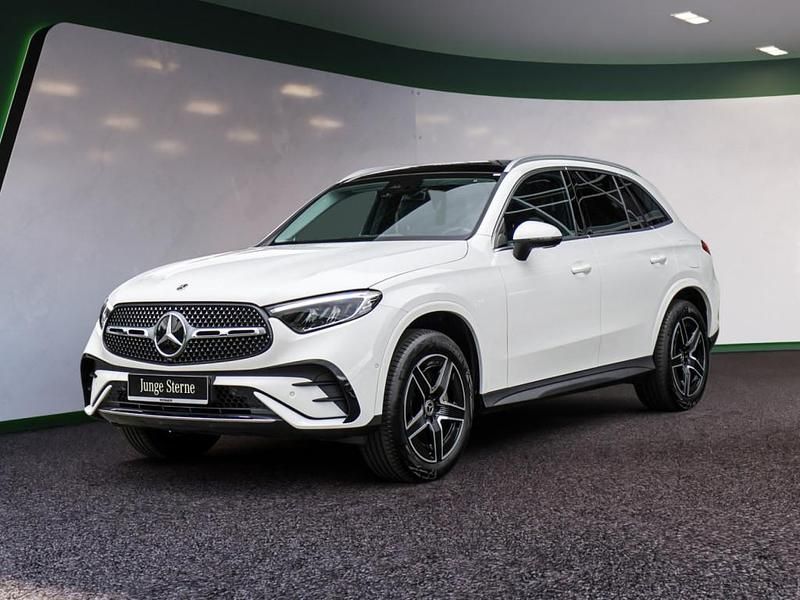 Weiß Gebraucht 2023 Mercedes GLC300e Advanced SUV | 57.890 € (Fairer Preis) - Bild 1/4