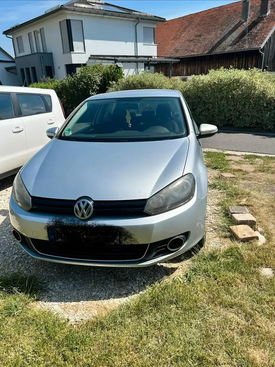 Gebraucht VW Golf VI 2011 Grau Kleinwagen