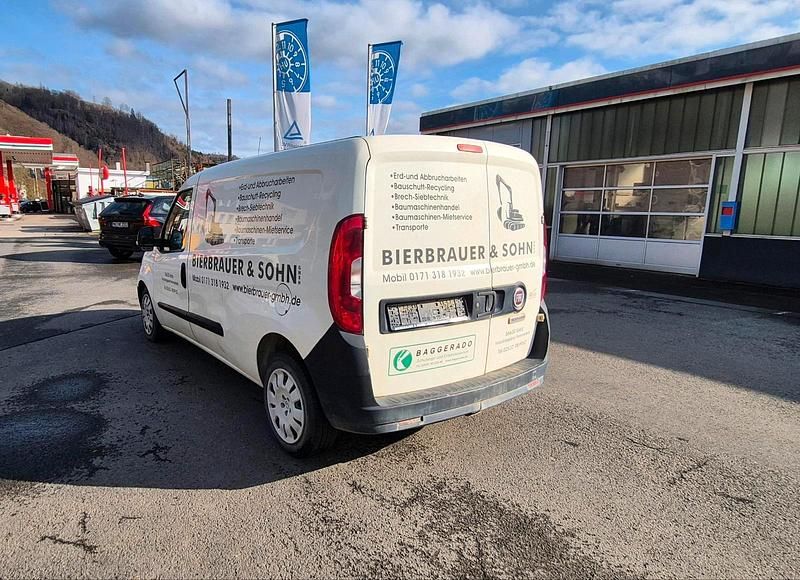 Gebraucht Fiat Doblò Basis 74 PS (54 kW) 2015 Weiß Van / Kleinbus