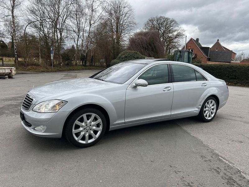 Gebraucht Mercedes S320 235 PS (172 kW) 2008 Silber Limousine