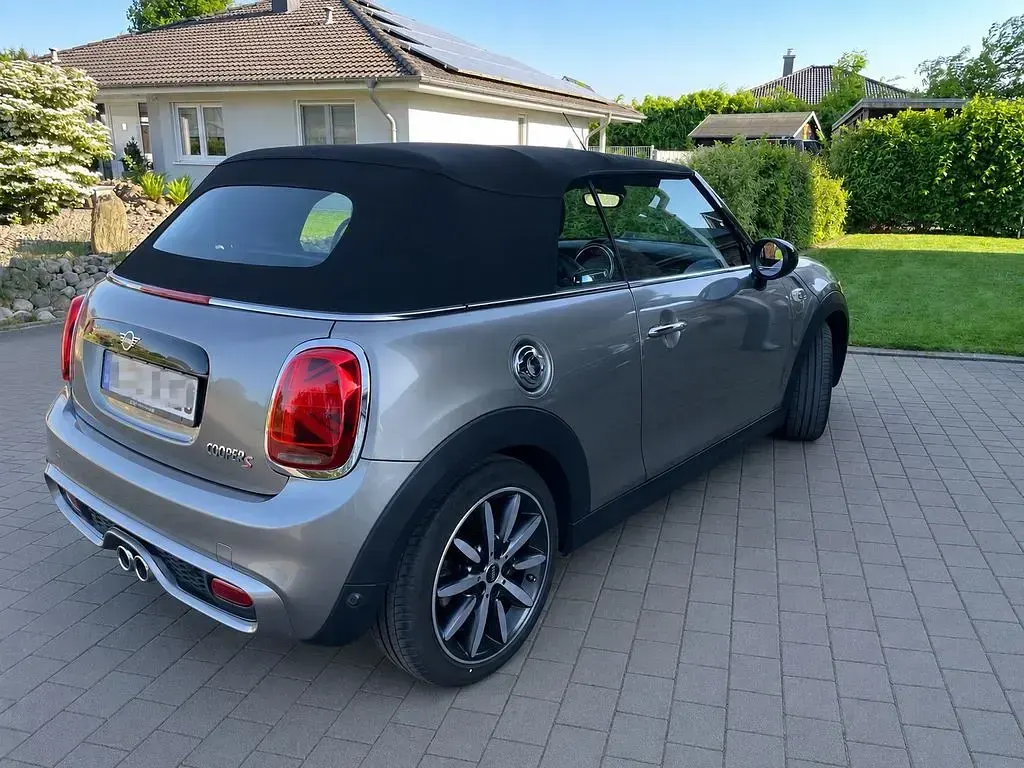 Gebraucht Mini Cooper S Cabriolet 192 PS (141 kW) 2018 Silber Cabrio