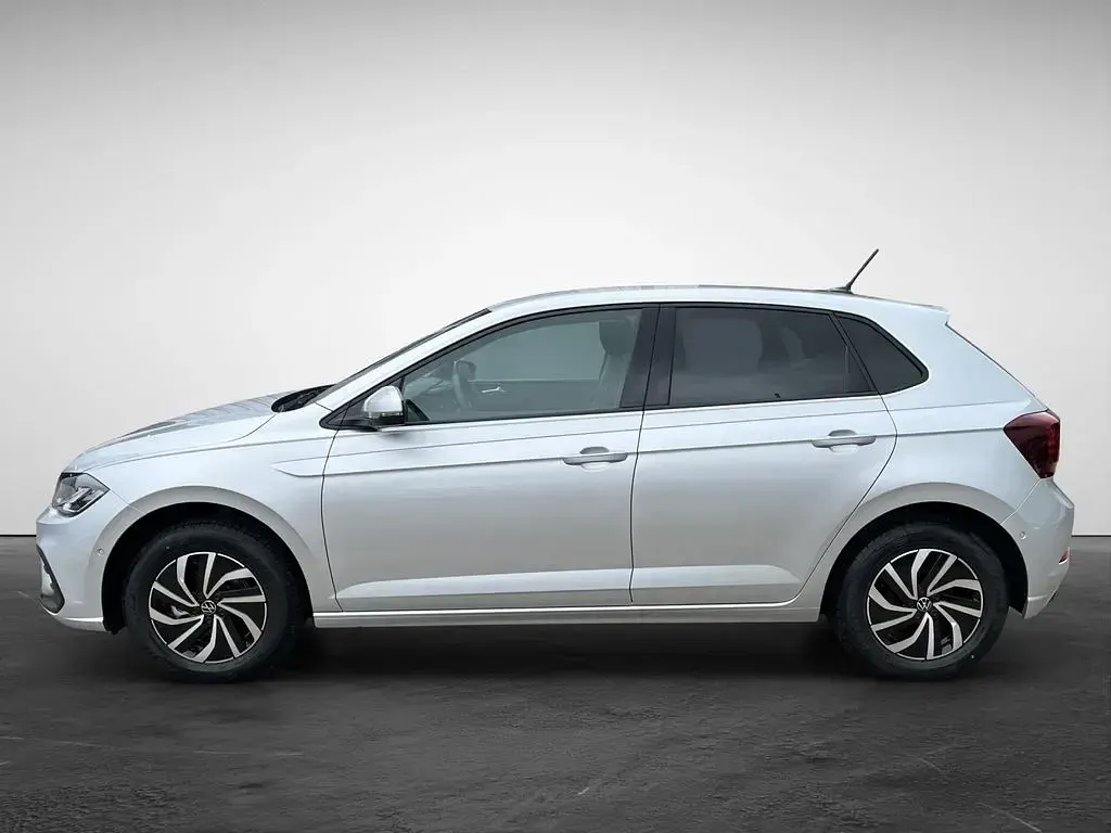 Gebraucht VW Polo Life 95 PS (69 kW) 2025 Reflexsilber metallic Kleinwagen