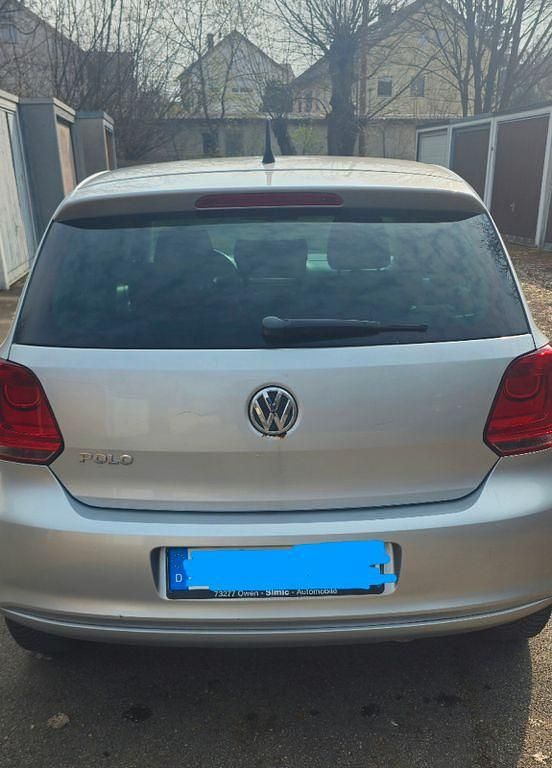 Gebraucht VW Polo Style 60 PS (44 kW) 2012 Silber Kleinwagen