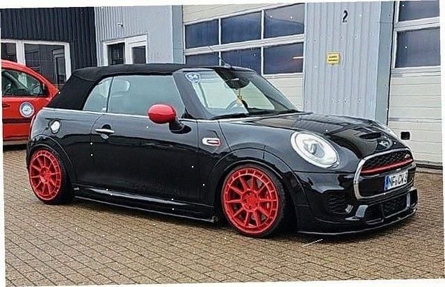 Schwarz Gebraucht 2017 Mini John Cooper Works Kleinwagen | 18.900 € (Superpreis) - Bild 1/4