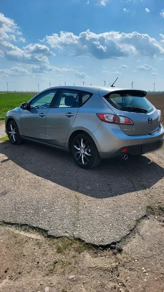 Gebraucht Mazda 3 Active Plus 105 PS (77 kW) 2010 Grau Limousine