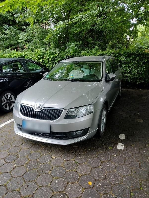 Second-hand Skoda Octavia Style 110 CP (80 kW) 2016 Gri Break