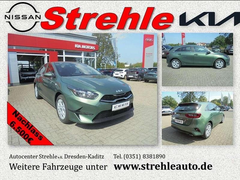 Experience green metallic Gebraucht 2024 Kia Ceed Vision Kleinwagen | 20.870 € (Fairer Preis) - Bild 1/4