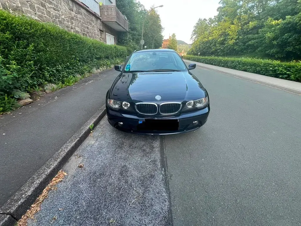 Gebraucht BMW 318 143 PS (105 kW) 2004 Blau Coupé