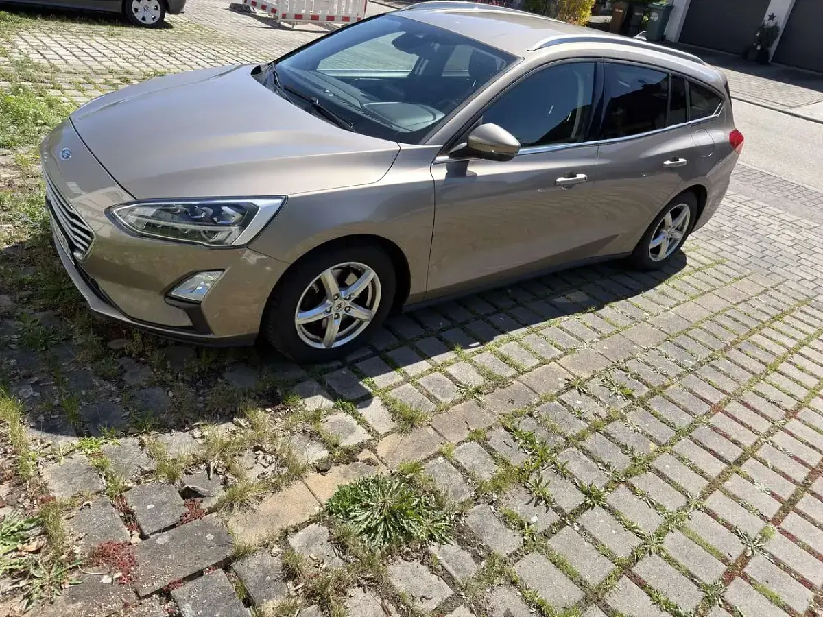 Gebraucht Ford Focus Business Edition 120 PS (88 kW) 2018 Kombi