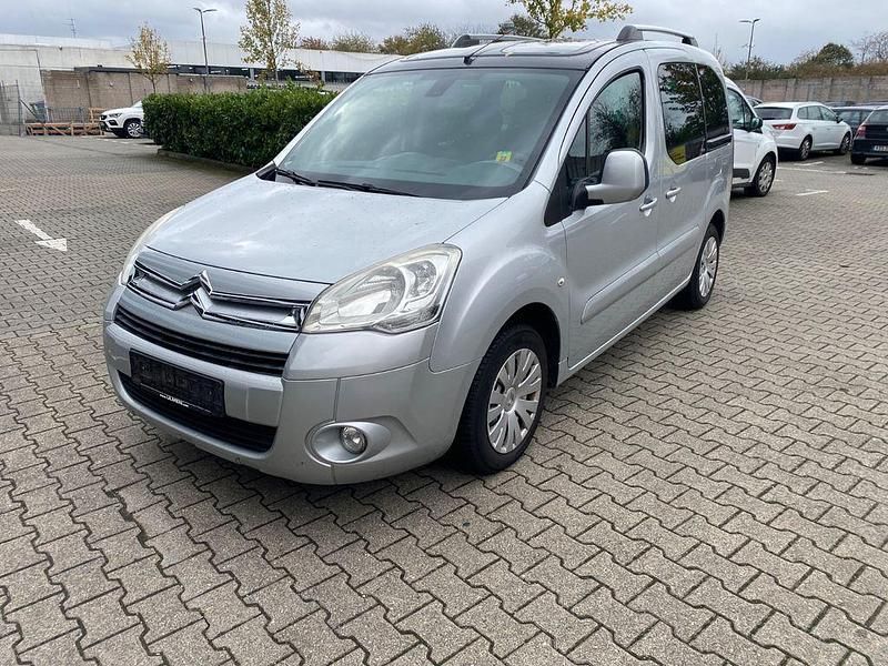 Grau Gebraucht 2011 Citroën Berlingo Van / Kleinbus | 3.990 € (Fairer Preis) - Bild 1/4