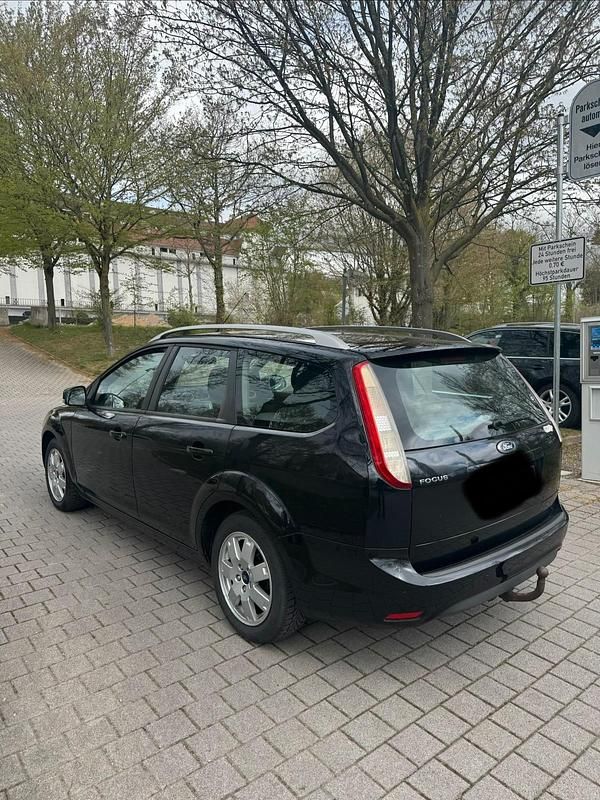 Gebraucht Ford Focus 100 PS (73 kW) 2009 Blau Kombi