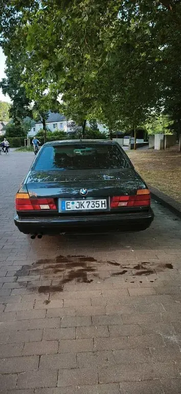 Gebraucht BMW 735 211 PS (155 kW) 1989 Schwarz Limousine