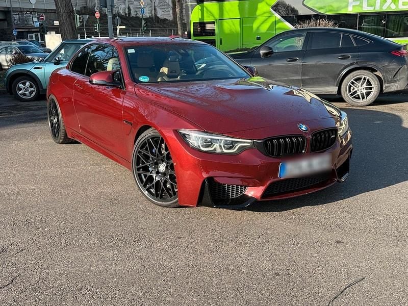 Rot Gebraucht 2018 BMW M4 Cabriolet Competition Edition Cabrio | 36.900 € (Fairer Preis) - Bild 1/4