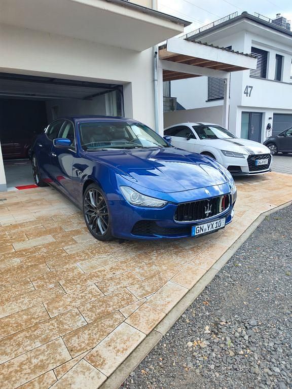 Blau Gebraucht 2015 Maserati Ghibli Coupé | 33.999 € (Fairer Preis) - Bild 1/4
