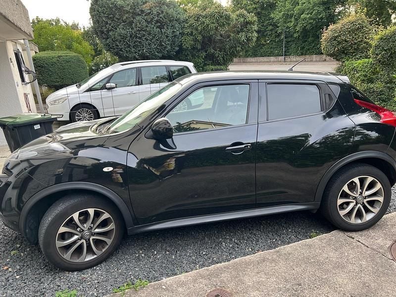 Gebraucht Nissan Juke 117 PS (86 kW) 2014 Schwarz SUV
