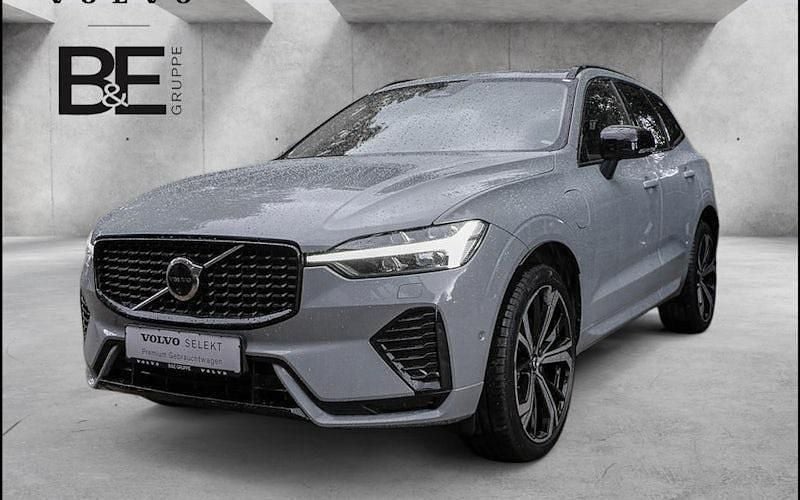 Grau Gebraucht 2024 Volvo XC60 Plus SUV | 53.950 € (Fairer Preis) - Bild 1/4