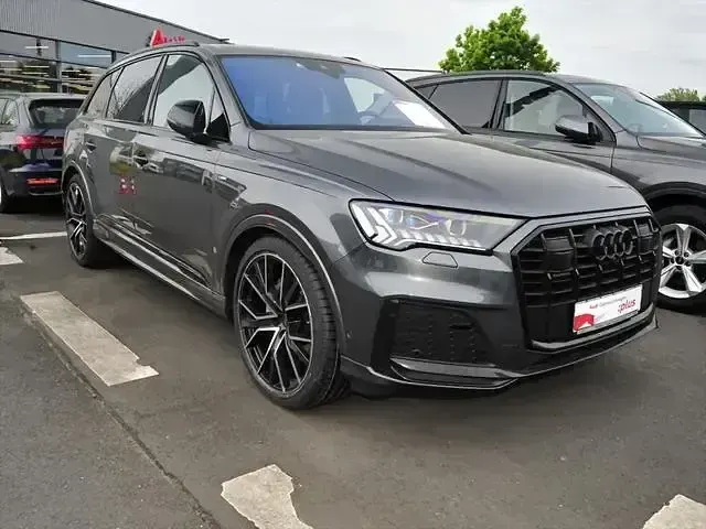 Gebraucht Audi Q7 S-Line 286 PS (210 kW) 2023 Daytonagrau perleffekt SUV