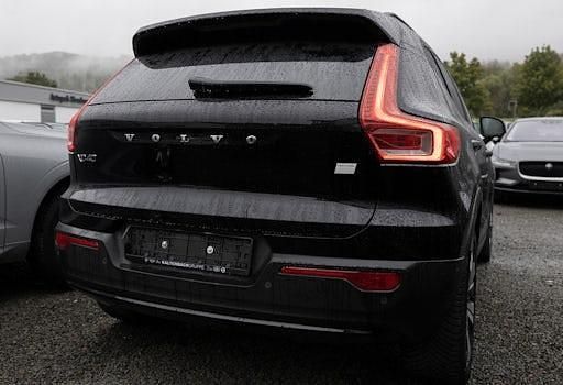 Gebraucht Volvo XC40 Ultimate 169 kW (231 PS) 2022 Schwarz SUV