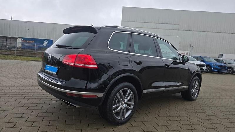 Gebraucht VW Touareg Terrain Tech 262 PS (192 kW) 2015 Schwarz SUV
