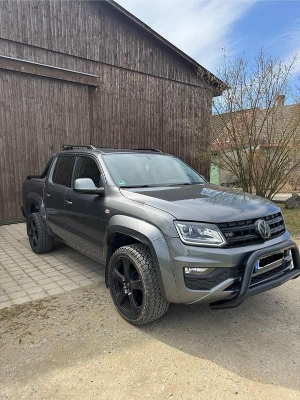 Second-hand VW Amarok 224 CP (164 kW) 2017 Gri Pickup