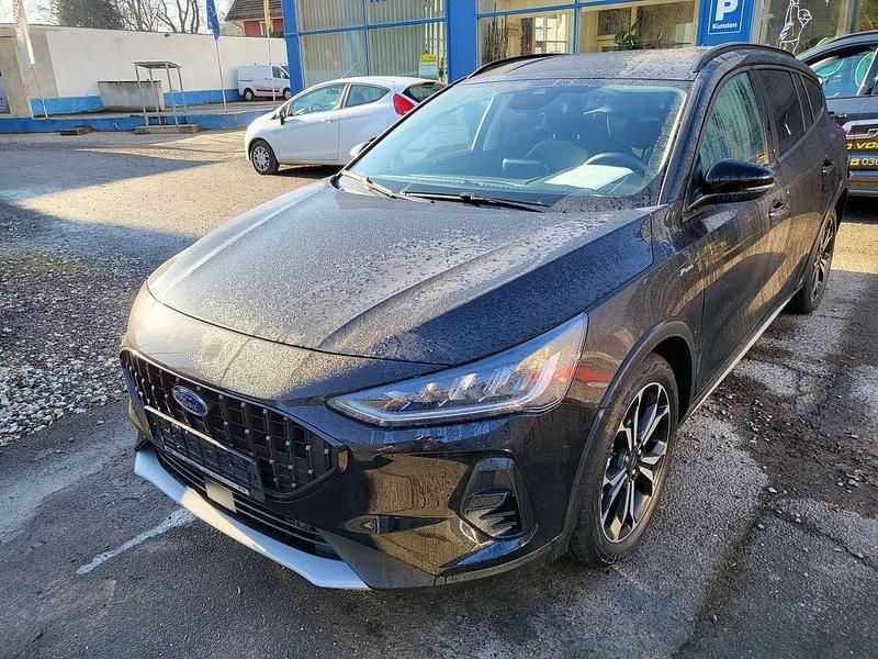 Usata Ford Focus Active 155 CV (114 kW) 2022 Nero Station wagon