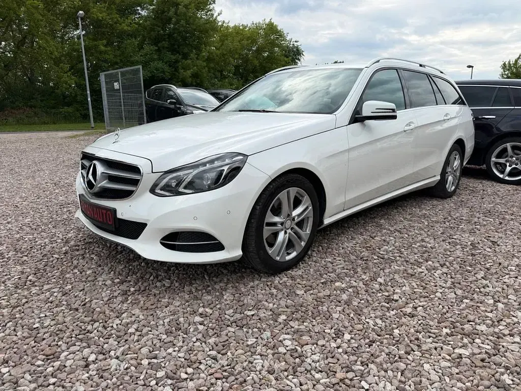 Gebraucht Mercedes E200 136 PS (100 kW) 2014 Weiß Kombi