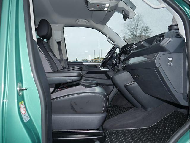 Gebraucht VW Multivan Generation Six 204 PS (150 kW) 2021 Grün Van