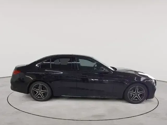 Gebraucht Mercedes C180 AMG 170 PS (125 kW) 2023 Schwarz Limousine