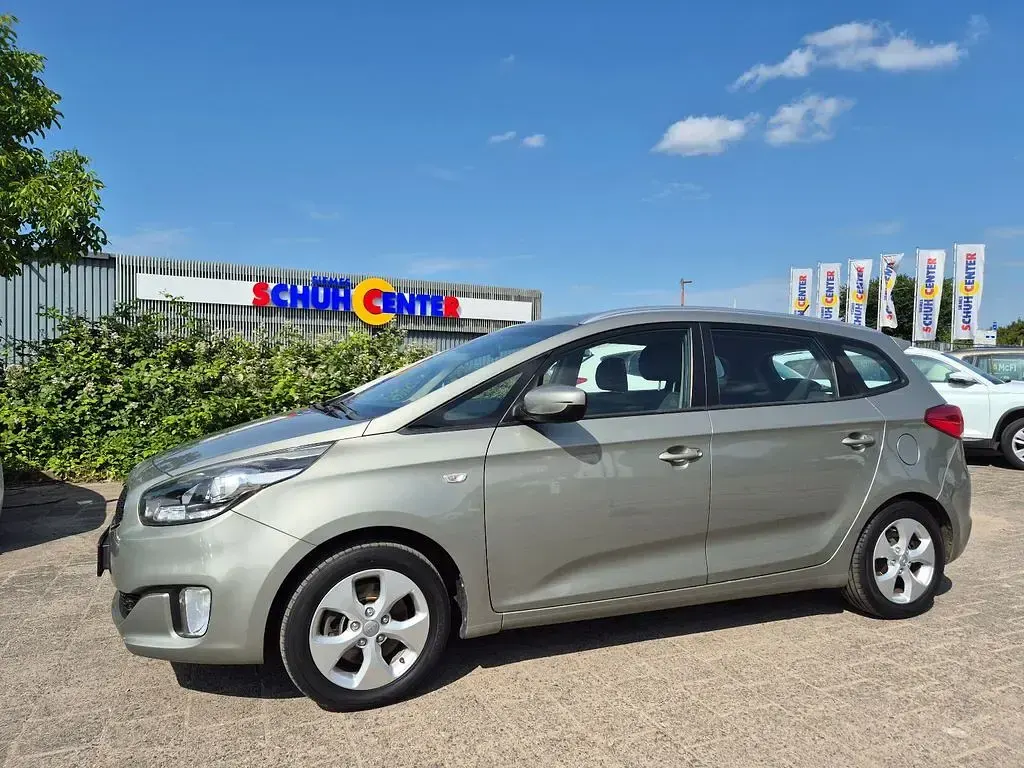 Gebraucht Kia Carens Edition 7 135 PS (99 kW) 2013 Beige Van / Kleinbus