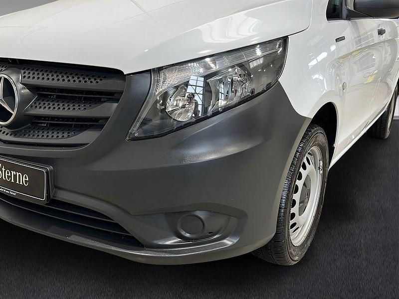 Gebraucht Mercedes e-Vito 85 kW (116 PS) 2021 Weiß Van / Kleinbus