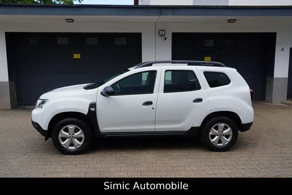 Gebraucht Dacia Duster Deal 101 PS (74 kW) 2021 Weiß SUV