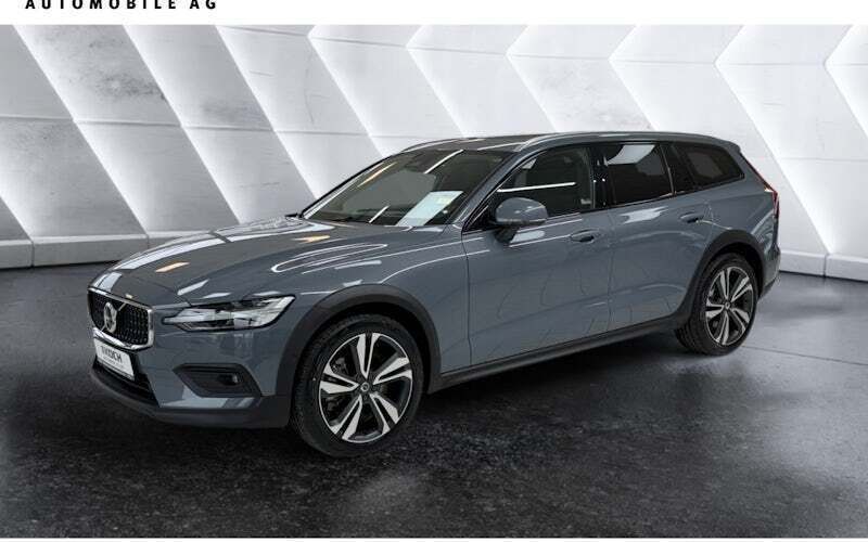 Andere farbe Gebraucht 2024 Volvo V60 CC Ultimate Kombi | 45.990 € (Fairer Preis) - Bild 1/4
