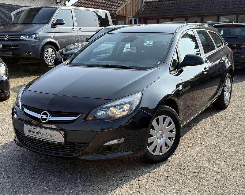 Gebraucht Opel Astra Edition 110 PS (80 kW) 2014 Karbonschw graphitschw midnigh Kombi