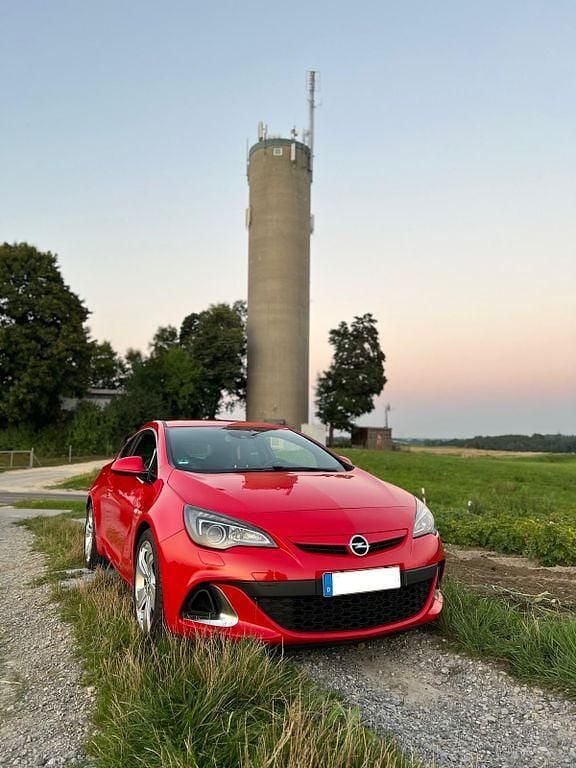 Gebraucht Opel Astra OPC 280 PS (205 kW) 2014 Rot Limousine