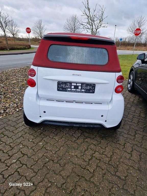 Gebraucht Smart ForTwo Cabrio Passion 71 PS (52 kW) 2014 Weiß Cabrio