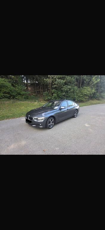 Gebraucht BMW 316 136 PS (100 kW) 2014 Grau Limousine