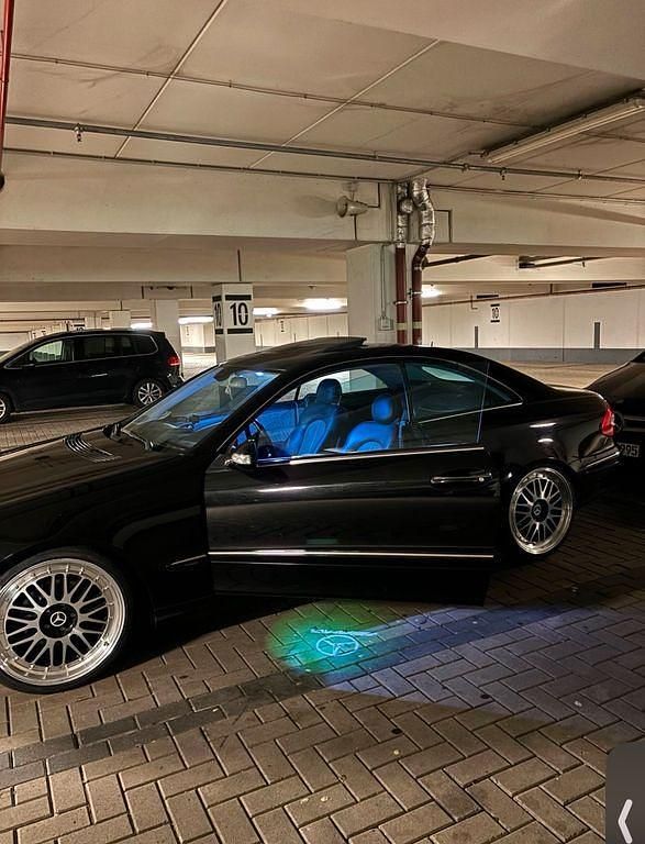 Schwarz Gebraucht 2004 Mercedes CLK200 Avantgarde Coupé | 3.990 € (Guter Preis) - Bild 1/4