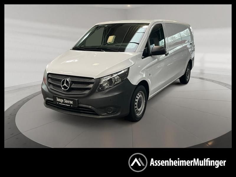Arktikweiss Gebraucht 2024 Mercedes Vito Van | 29.881 € (Superpreis) - Bild 1/4