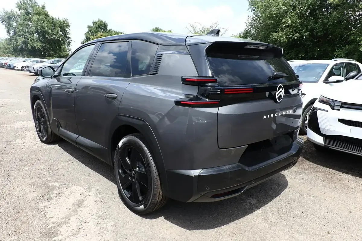 Neu Citroën C5 Aircross 136 PS (100 kW) 2026 Platinum grau metallic SUV