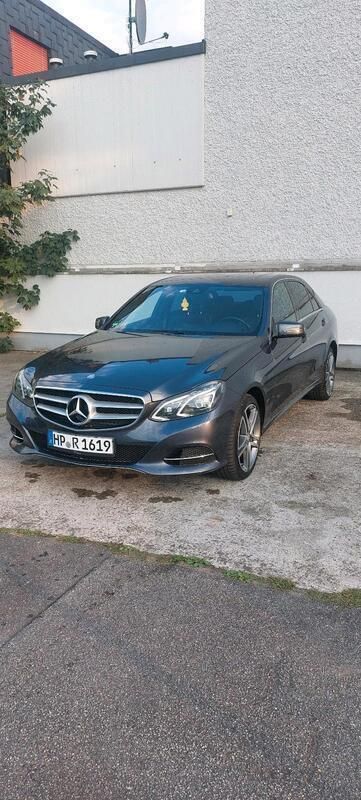 Andere außenfarben Gebraucht 2014 Mercedes E350 Limousine | 16.800 € (Guter Preis) - Bild 1/4