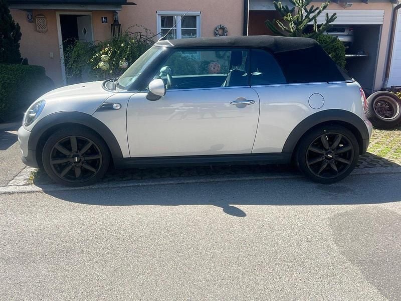 Gebraucht Mini Cooper Cabriolet 120 PS (88 kW) 2013 Silber Cabrio