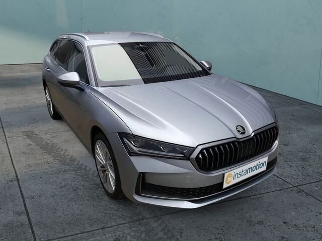 Gebraucht Skoda Superb Selection 150 PS (110 kW) 2024 Silber Kombi