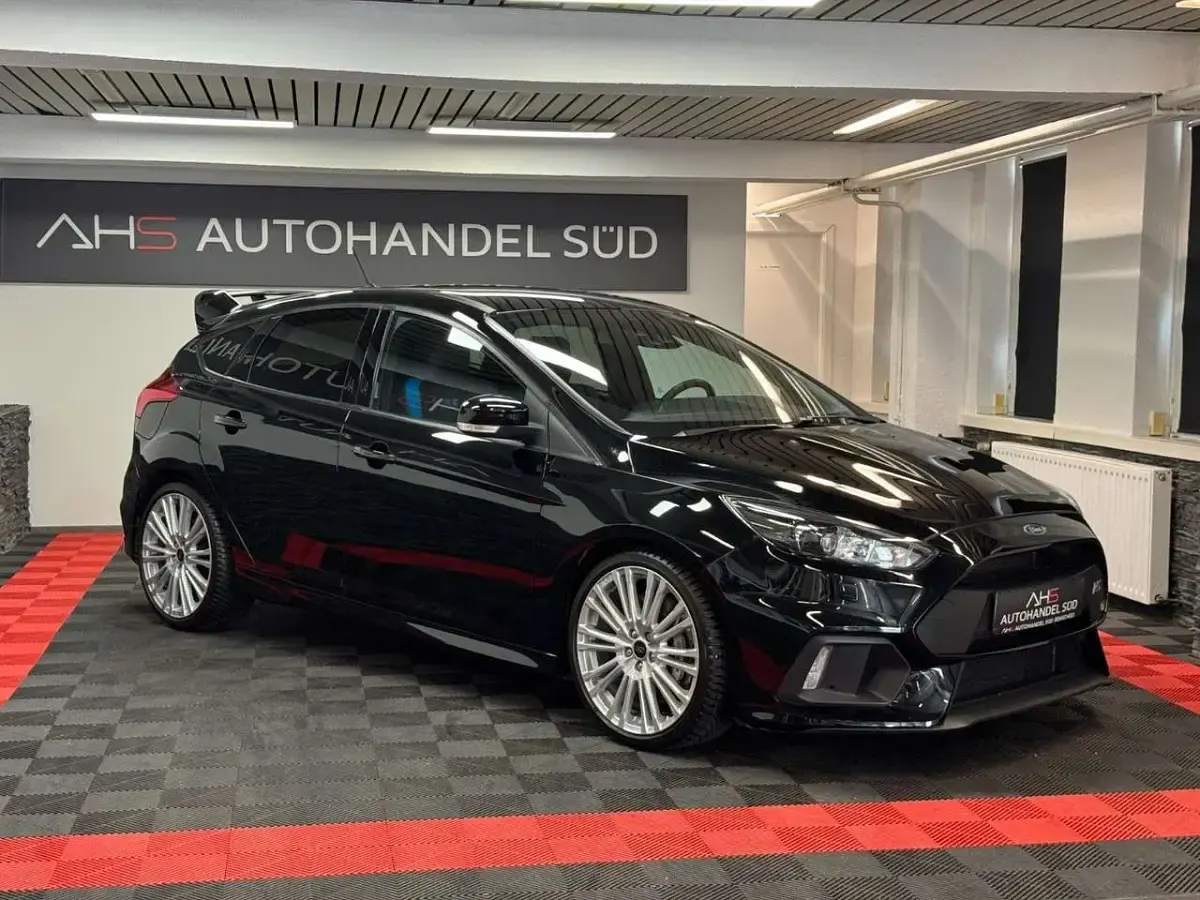Usata Ford Focus RS 349 CV (256 kW) 2017 Nero Berlina
