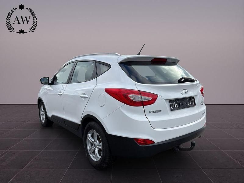 Gebraucht Hyundai ix35 Finale 136 PS (100 kW) 2015 Weiß SUV
