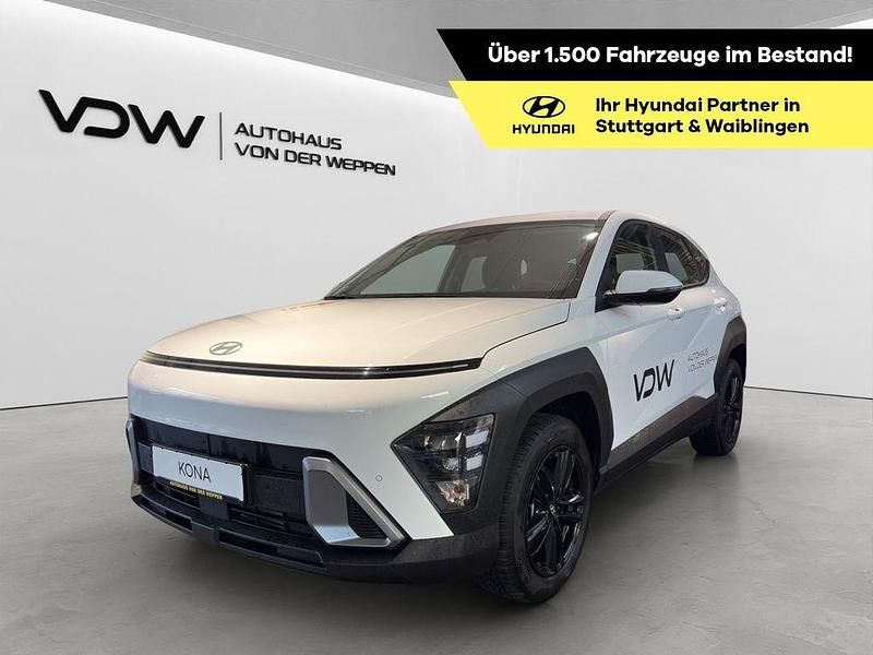 Gebraucht Hyundai Kona Select 139 PS (102 kW) 2025 Atlas white (weiß) SUV