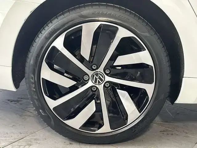Gebraucht VW Arteon R-line 200 PS (147 kW) 2022 Pure white Kombi