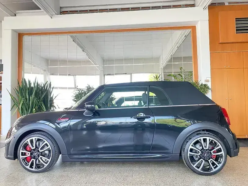 Gebraucht Mini John Cooper Works Cabriolet 231 PS (169 kW) 2024 Schwarz Cabrio