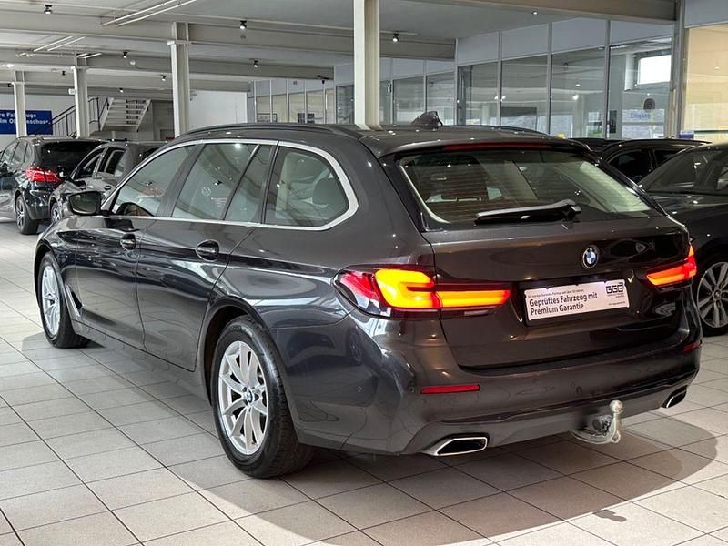 Gebraucht BMW 530 Performance 286 PS (210 kW) 2021 Grau Limousine