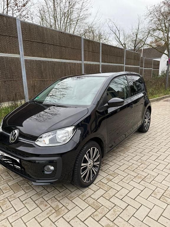 Schwarz Gebraucht 2017 VW up! Sound Kleinwagen | 8.600 € (Guter Preis) - Bild 1/4